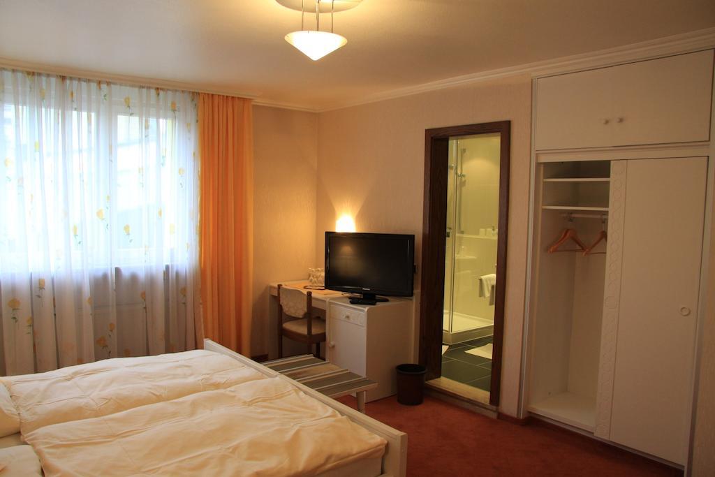 Hotel Die Post Offenbach am Main Quarto foto